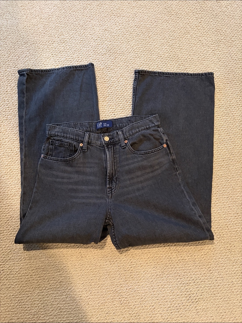 GAP women’s high rise wide-leg jeans